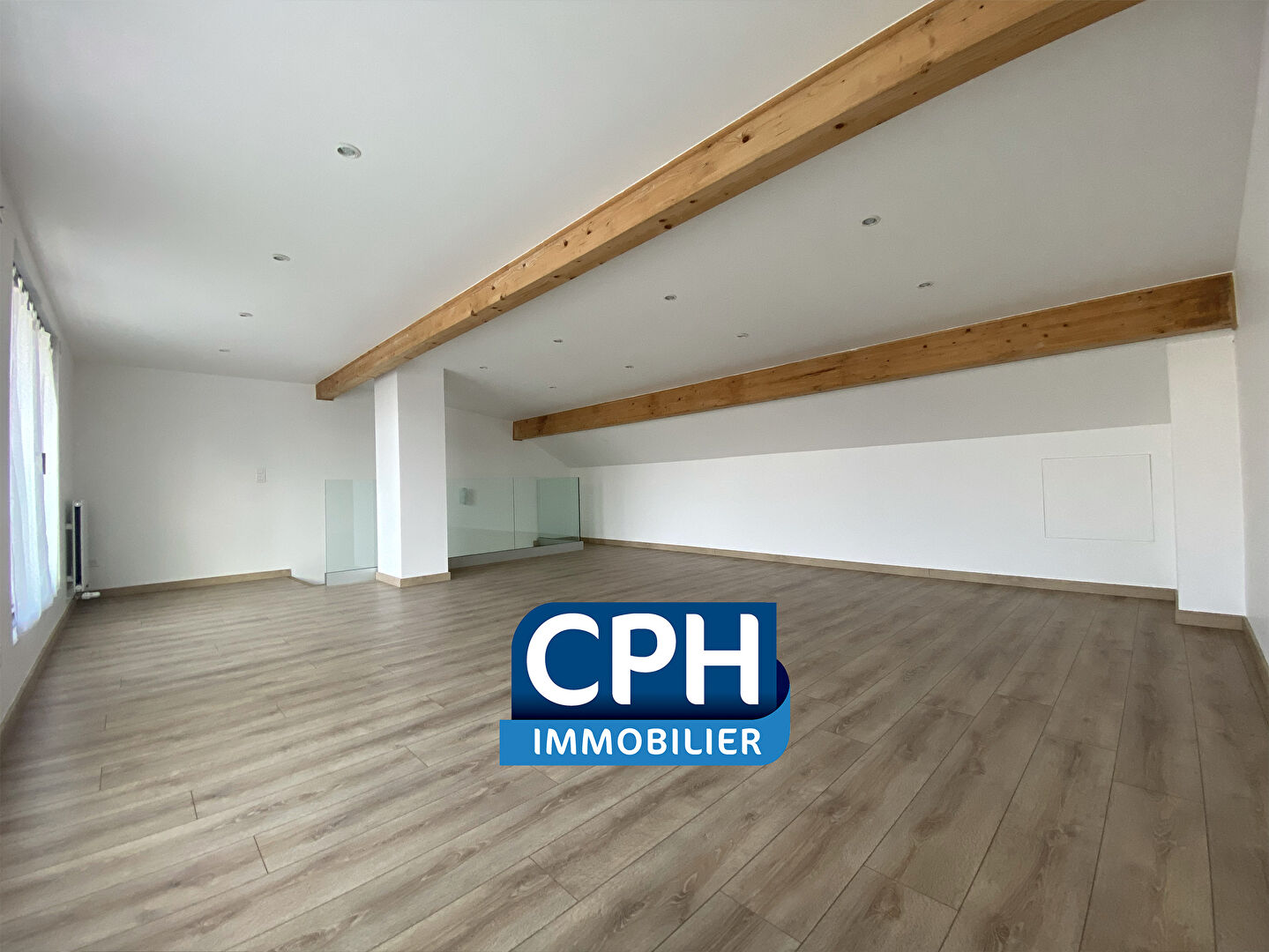 Photo Grande Maison récente sur Sceaux avec de très belles prestations image 3/6