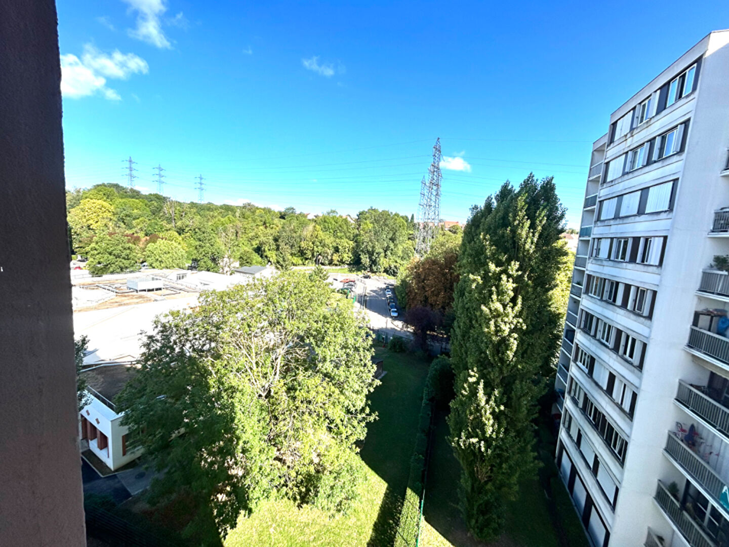 APPARTEMENT 3 PIECES -2 CHAMBRES - 70 m2