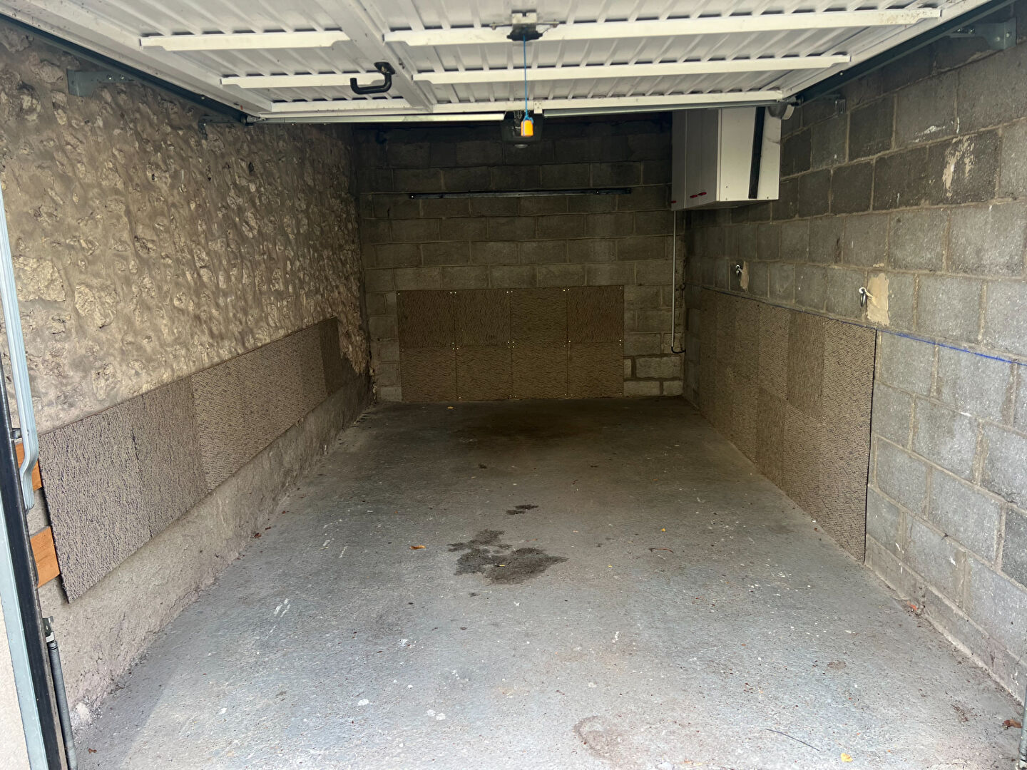 Box 14.80m² à vendre - CHARTRES