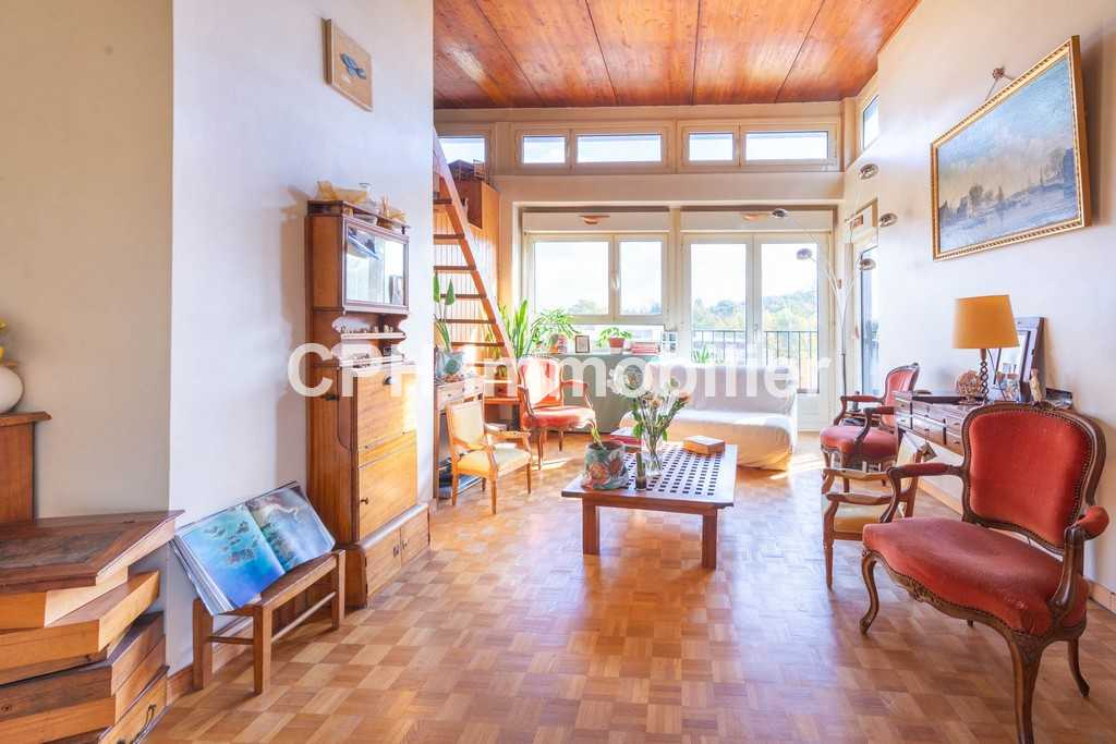 Photo Appartement Louveciennes 5 pièce(s) 93.02 m2 image 3/6