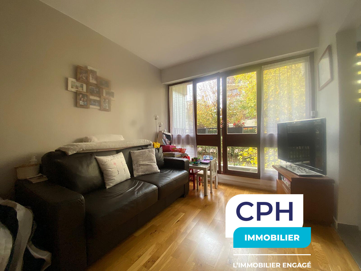 Photo À vendre : Appartement 1 pièce avec vue sur Square à Le Chesnay Rocquencourt image 2/4