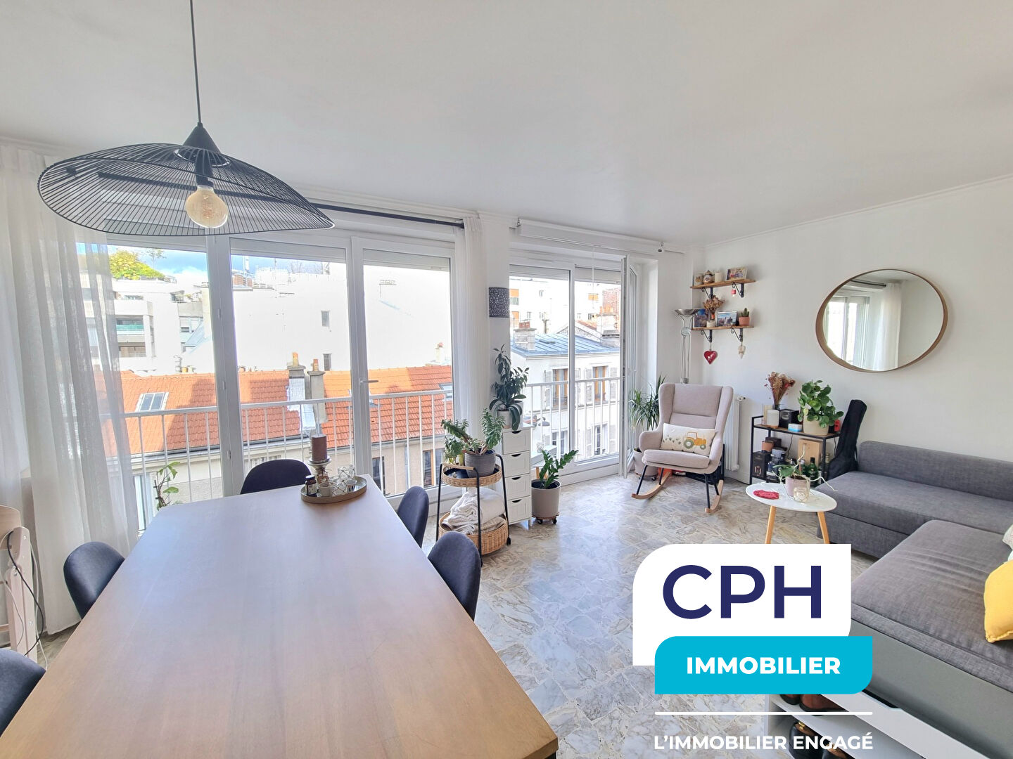 Photo 3 Pièces, 2 chambres, 4ème avec ascenseur, balcon image 2/6