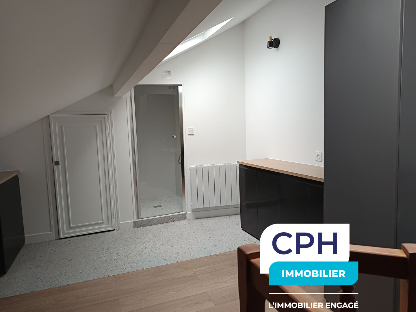 Photo 94 800 VILLEJUIF - Appartement en DUPLEX de 2 pièces image 5/5