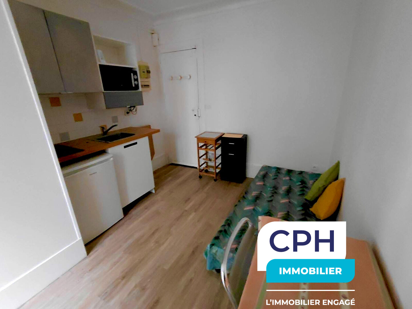 Studio à vendre 1er étage - 75018 Rue Ordener