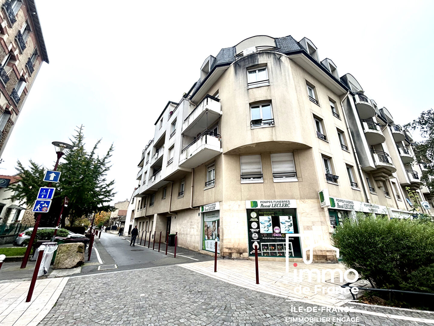 A VENDRE Appartement Bondy 1 pièce(s) 23.30 m2