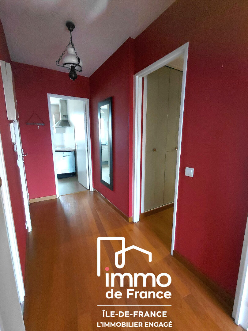 Photo À vendre : Appartement 4 pièces à Cergy proche université 79m² image 1/6