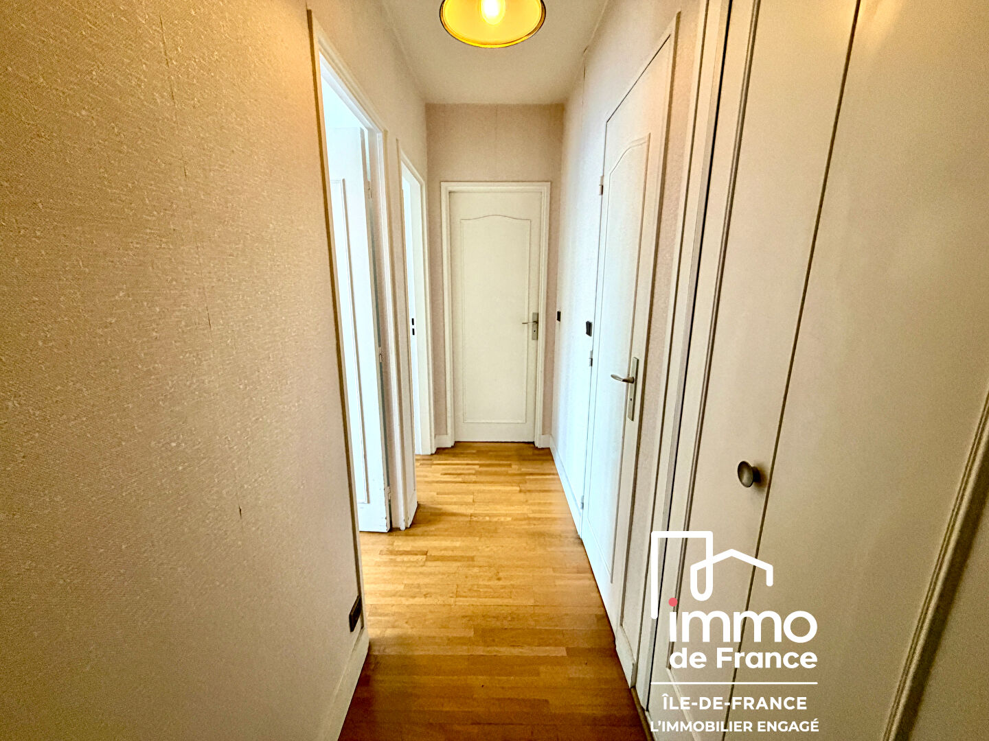 Photo Versailles appartement 4 pièces avec parking image 4/6