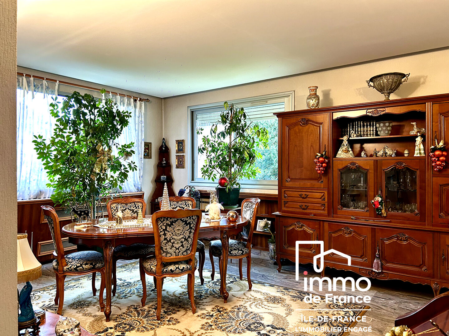 Photo Maison d'architecte d'exception  212 m² habitables Terrain arboré de 1 252 m² ? Chelles image 5/6