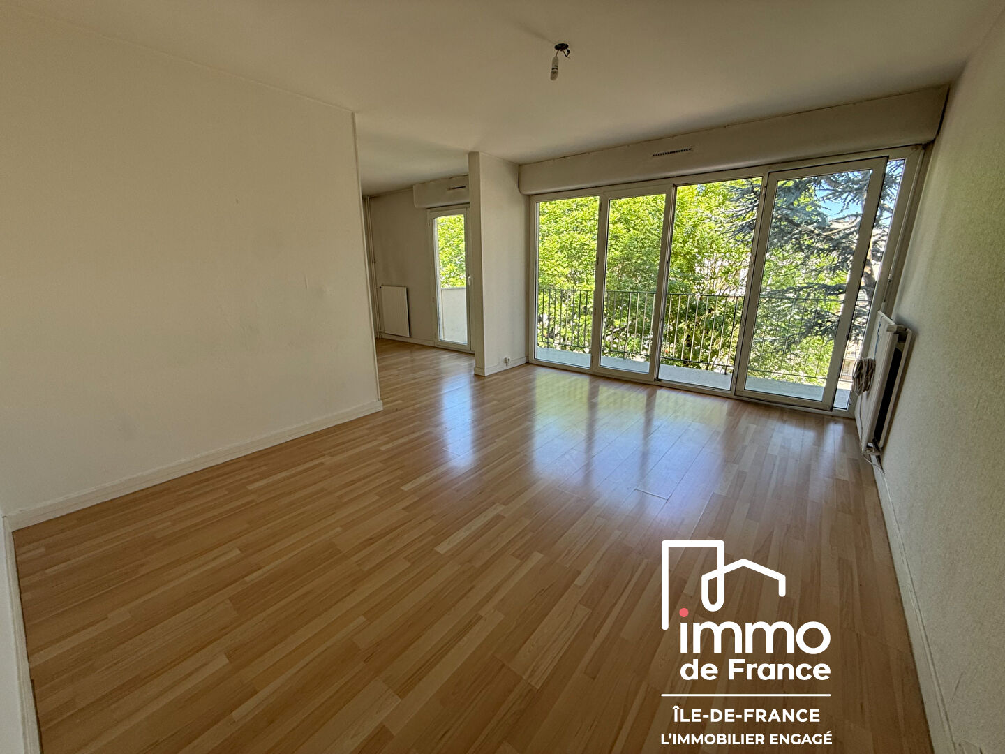 F4-PALAISEAU