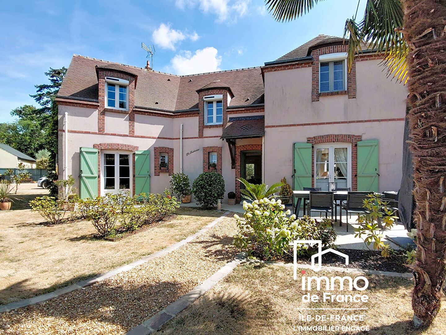 Maison d'architecte 8 pièces 200m² - FONTAINE-LA-GUYON