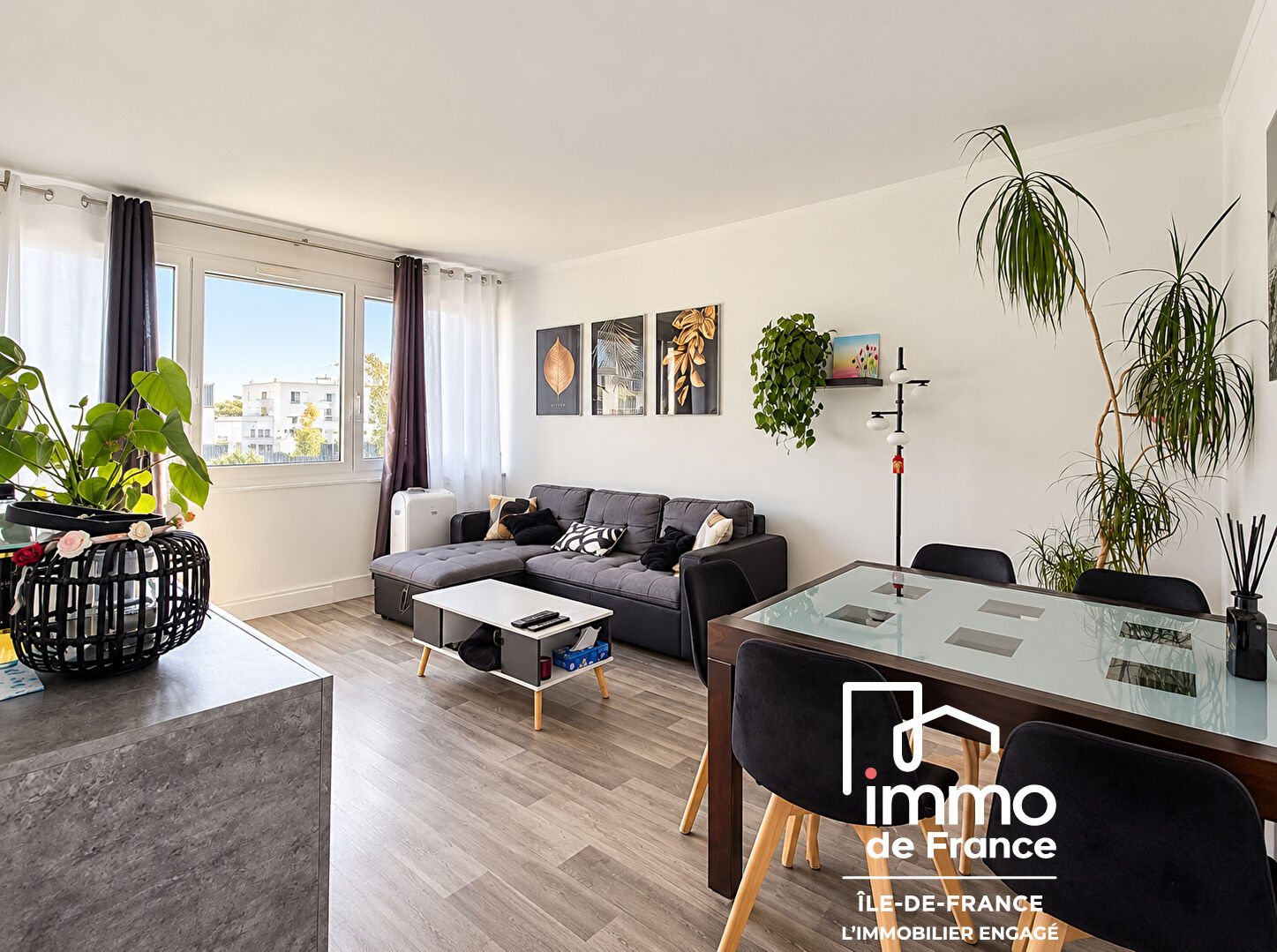 Appartement Gagny 4 pièces 70,02 m2 2 minutes à pied de la gare du Chenay-Gagny