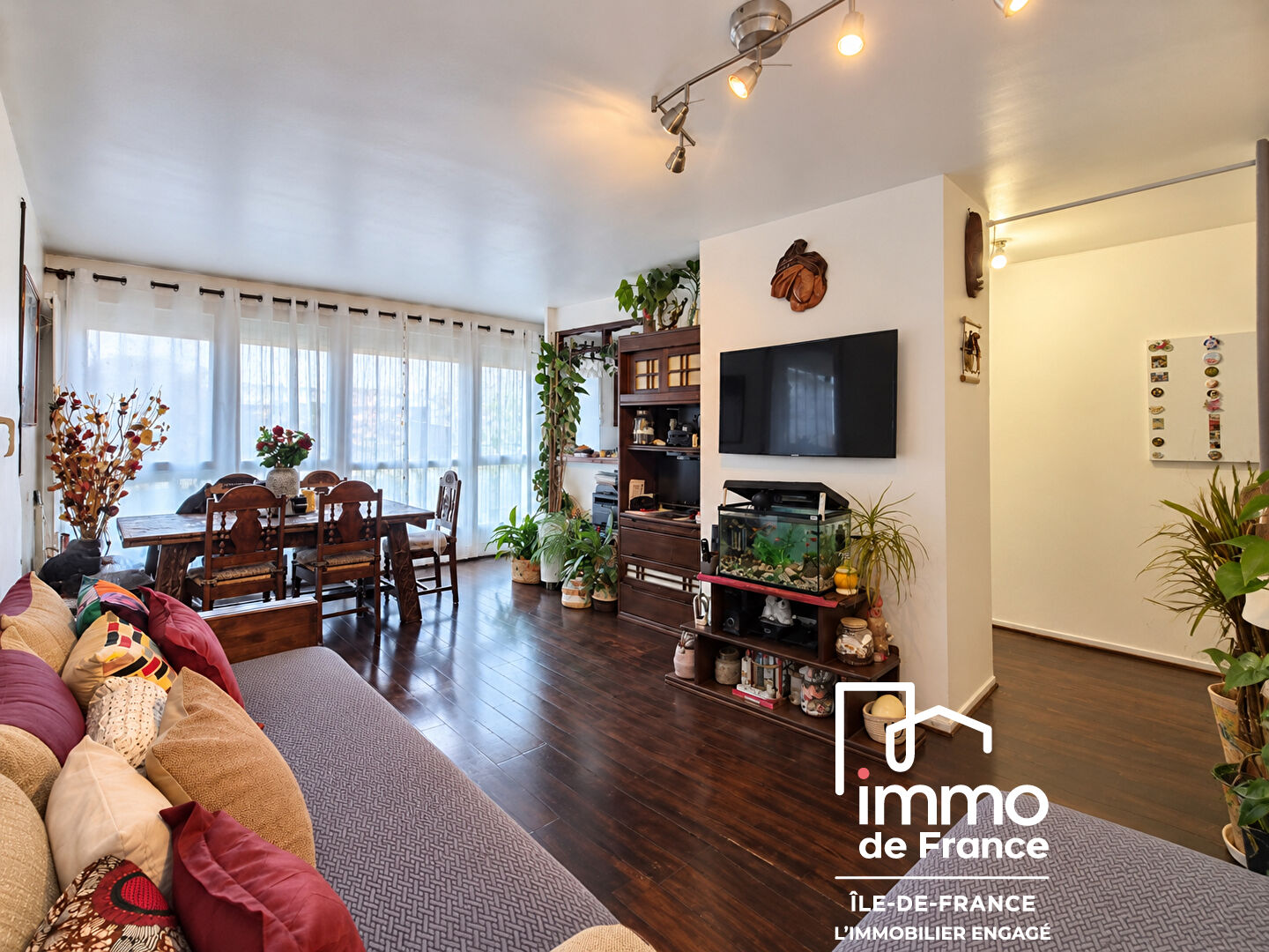 Appartement Bobigny 2 pièces 49.92 m2 balcon+parking