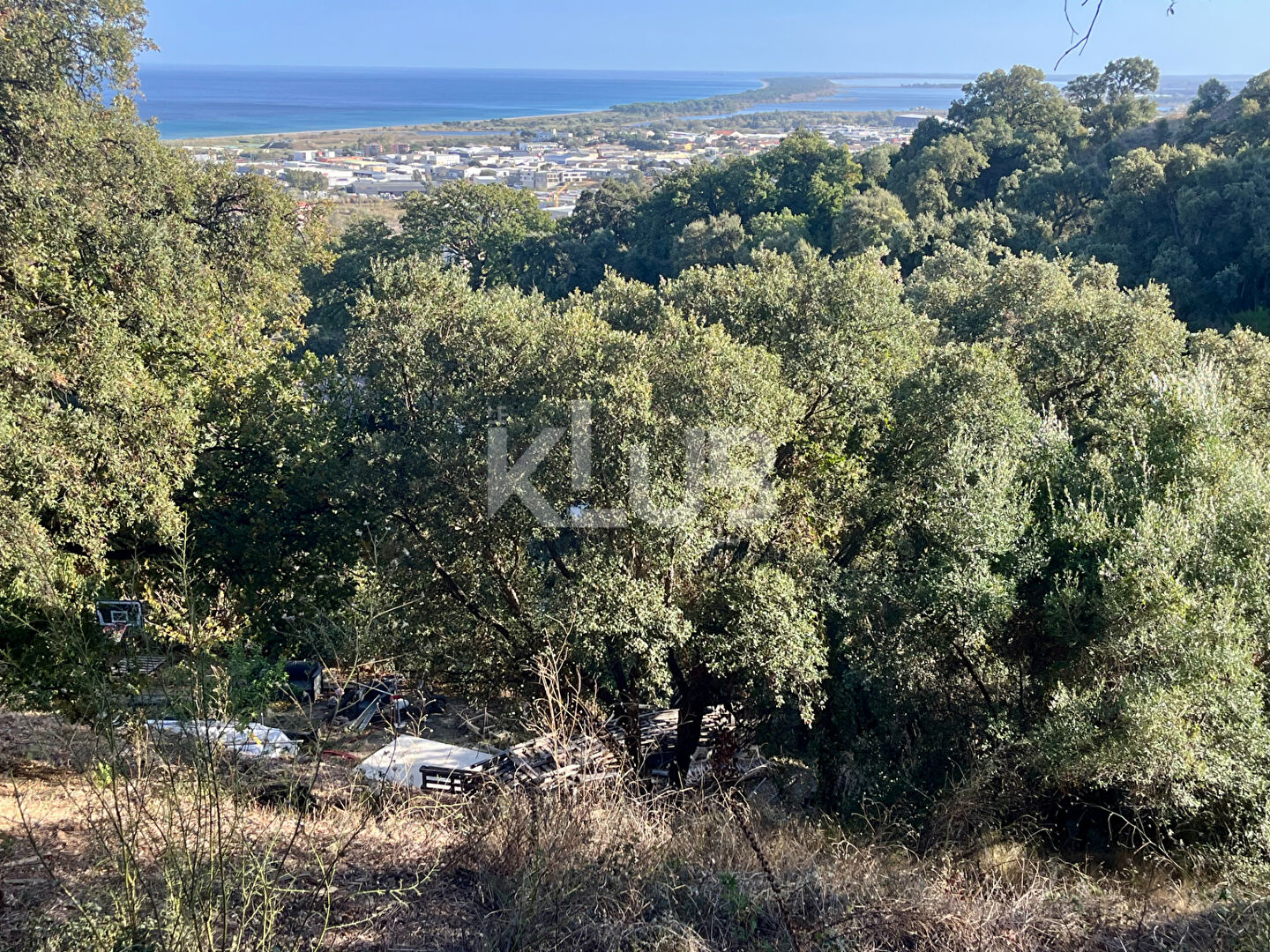Terrain à bâtir dans un cadre paisible à Bastia