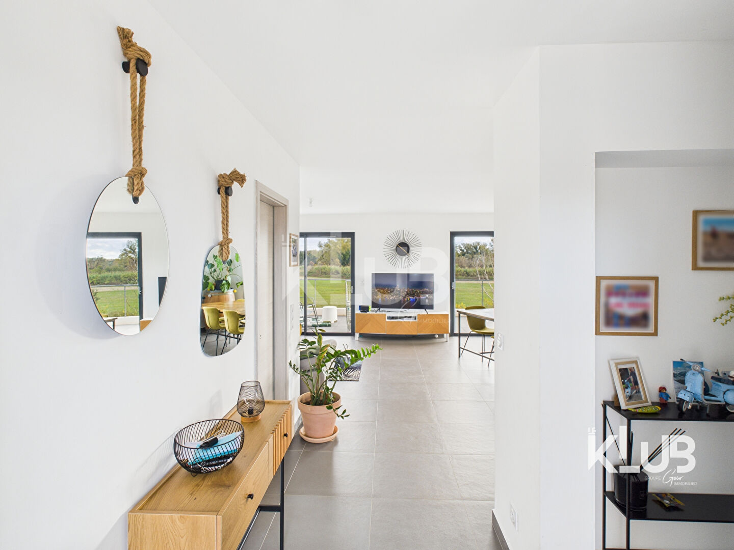 Photo Maison 5 PIÈCES (130M2) image 2/6