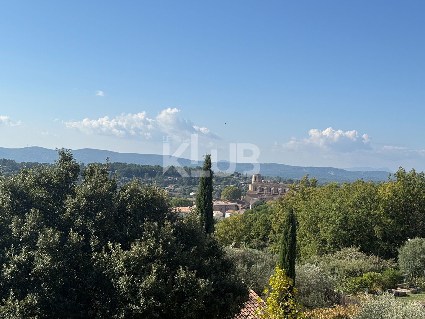 Photo Villa Lorgues 140 m2 + Appartement image 2/6