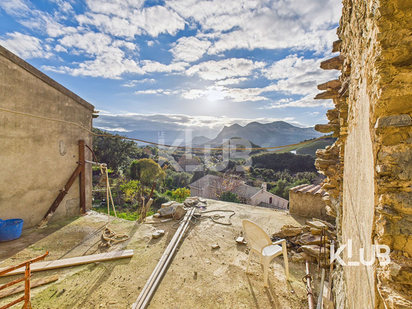 Photo Maison  139,56m2 + garage + studio indépendant + cave image 5/6