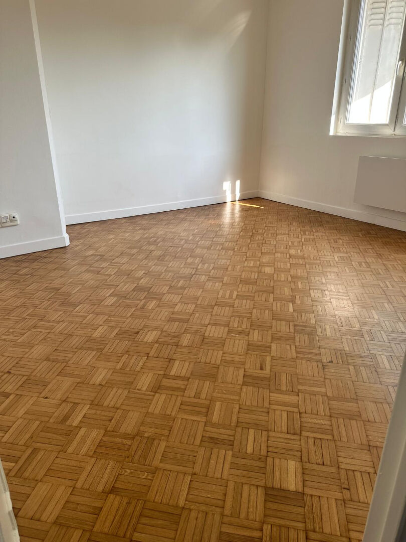 Apartment 3 pièces · 67.00 m² à La Courneuve