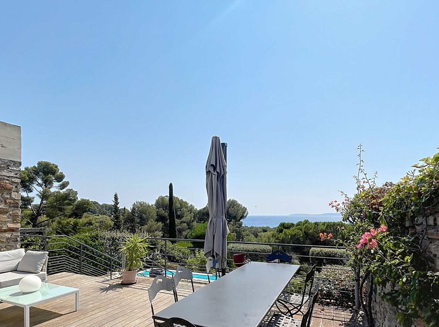 Agence immobilière de IMTO Bormes-les-Mimosas