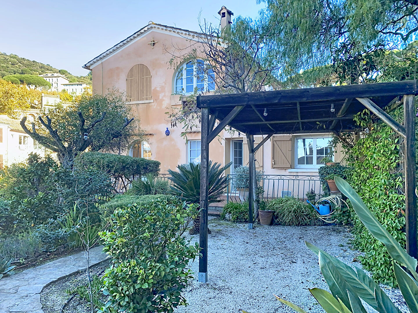 Agence immobilière de IMTO Bormes-les-Mimosas