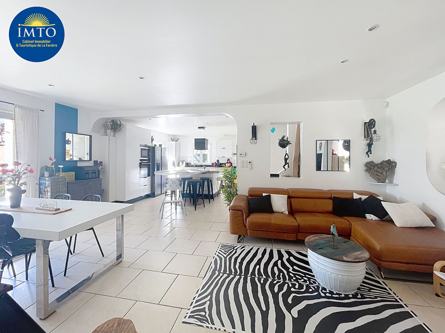 Agence immobilière de IMTO Bormes-les-Mimosas