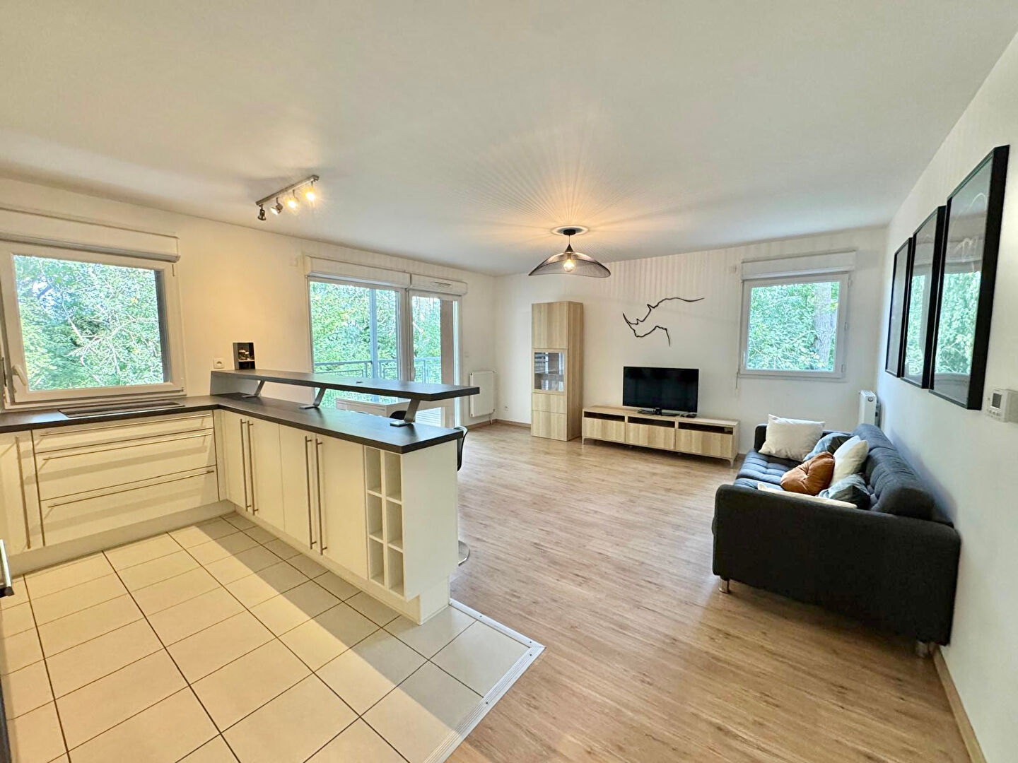 Agence immobilière de 
 JV CONSEIL PATRIMOINE RETRAITE - VEREECKE IMMOBILIER 
