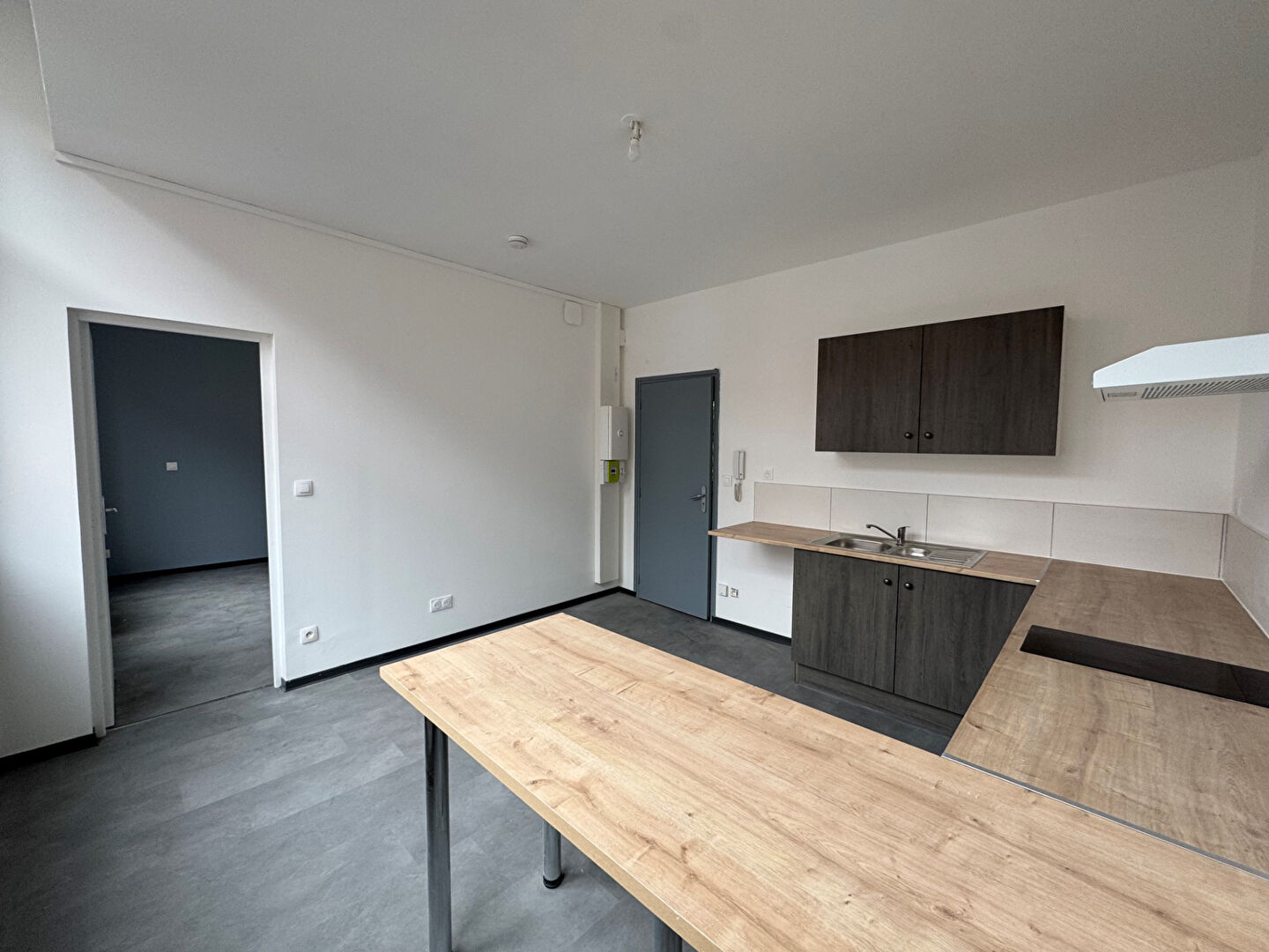 Agence immobilière de 
 JV CONSEIL PATRIMOINE RETRAITE - VEREECKE IMMOBILIER 
