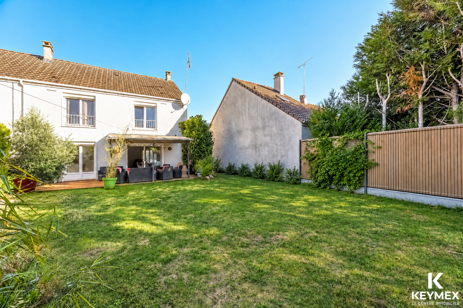 Maison Bruyères Sur Oise 5 pièces, 3chambres, garage, jardin, écoles et gare.