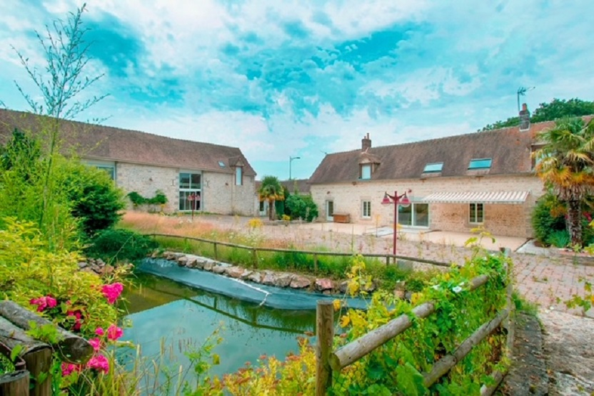 Photo DEMEURE AVEC SPA A VENDRE  SECTEUR RADON image 1/6