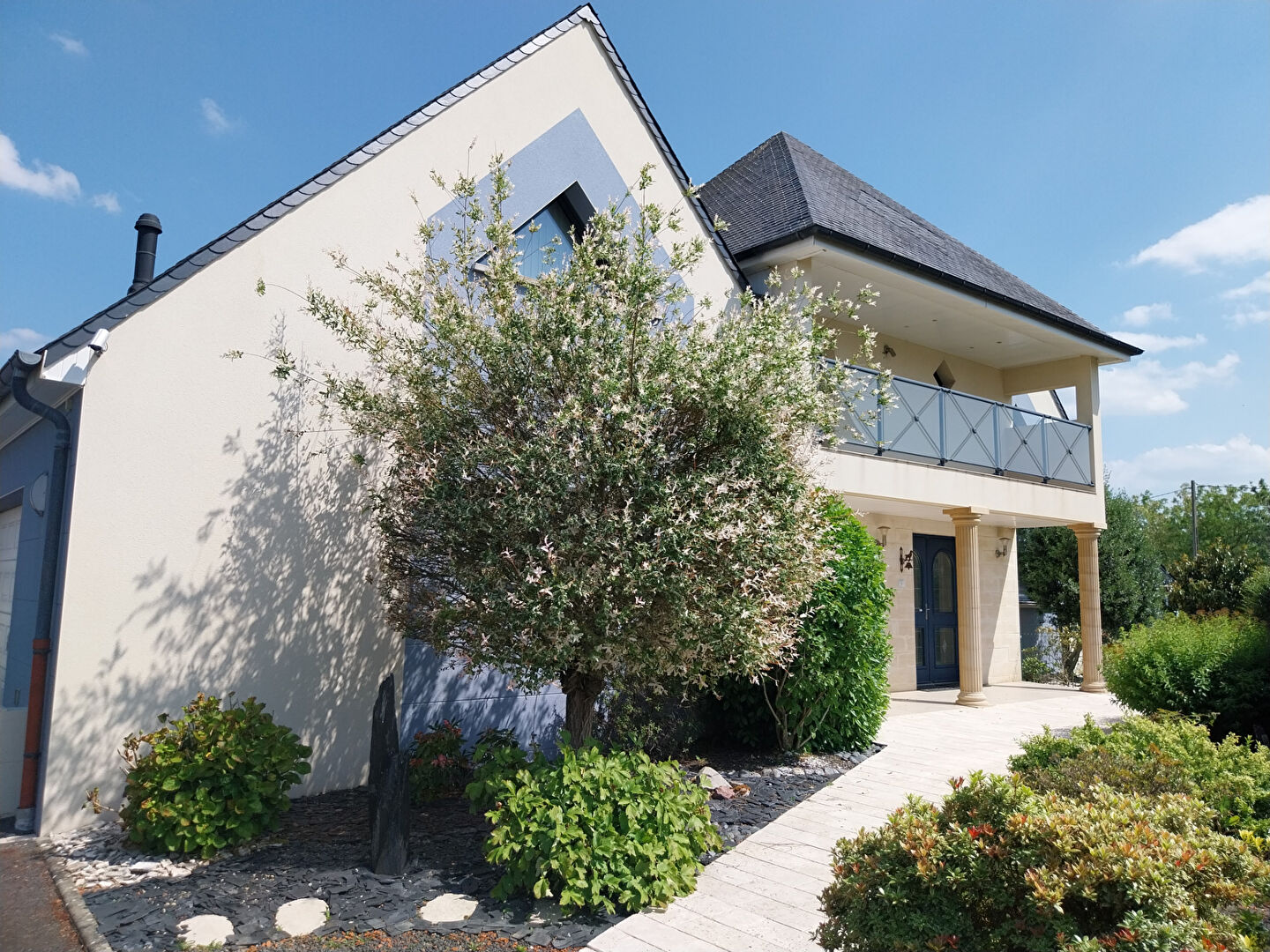 Agence immobilière de KÔTÉ MAISON Saint-Saturnin