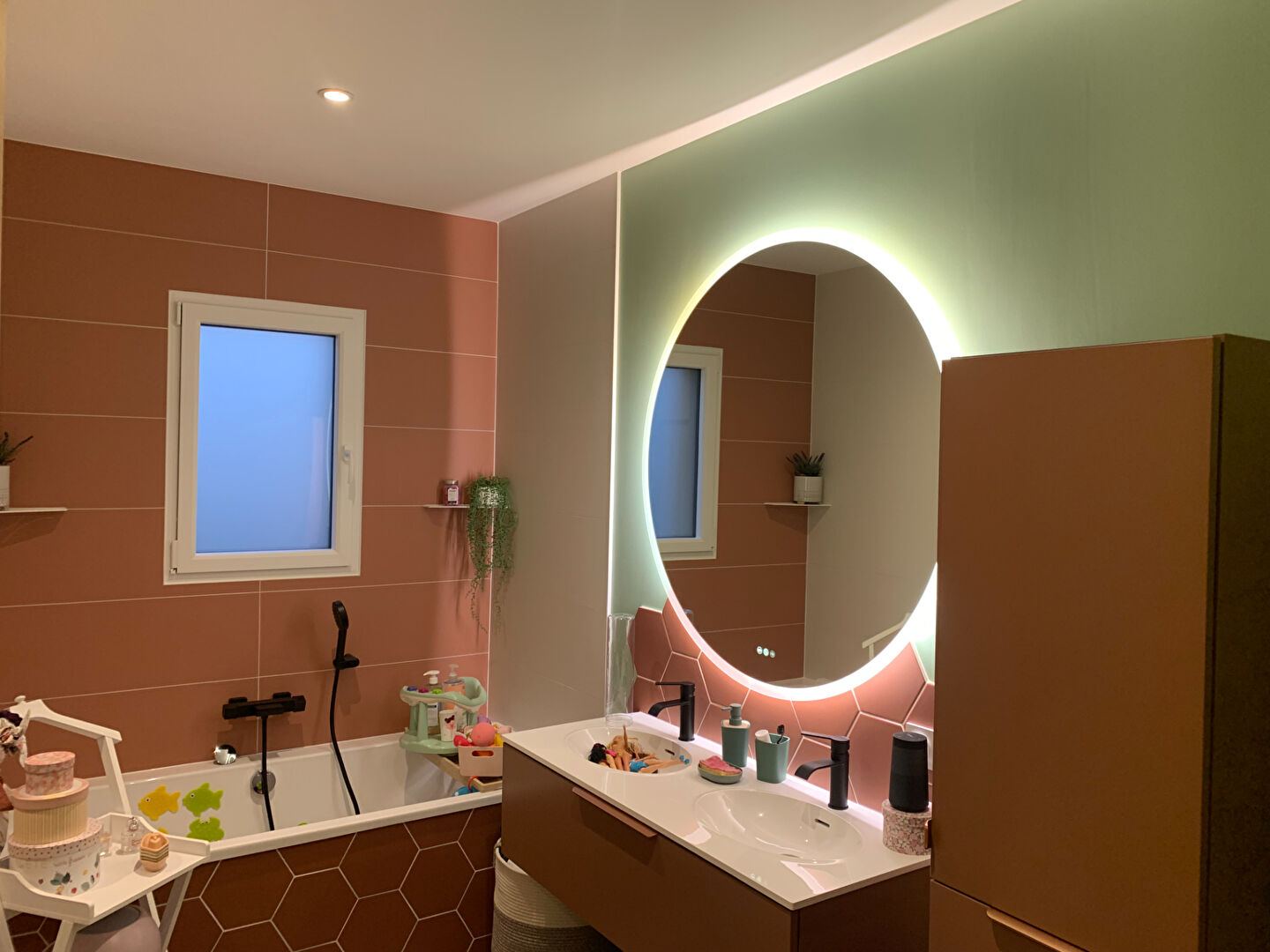 Photo PAVILLON DE TRES BON STANDING  DE PLAIN-PIED AVEC PISCINE A VENDRE 3 MINUTES D'ALENCON image 6/6