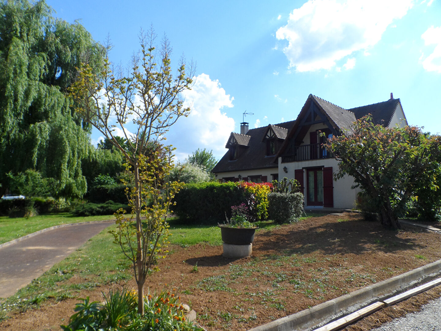 Agence immobilière de KÔTÉ MAISON Saint-Saturnin