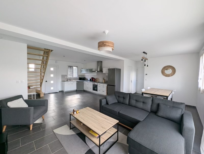 Agence immobilière de KÔTÉ MAISON Saint-Saturnin