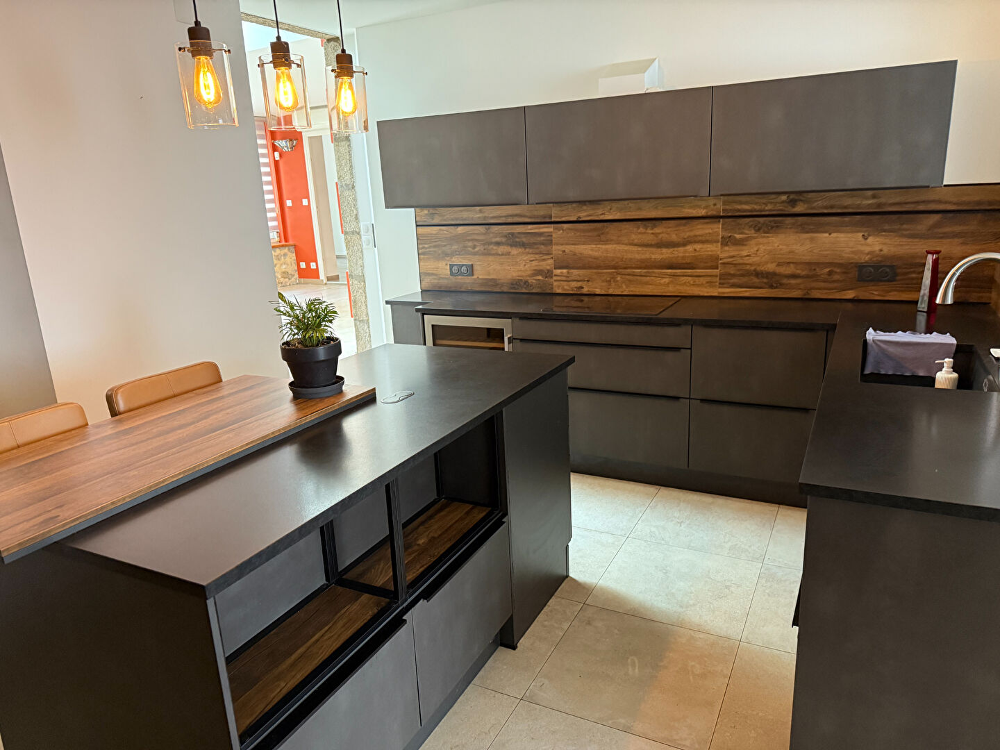 Photo TRES JOLIE MAISON DE CENTRE-VILLE  Alencon 7 pièce(s) 180 m2 image 3/6