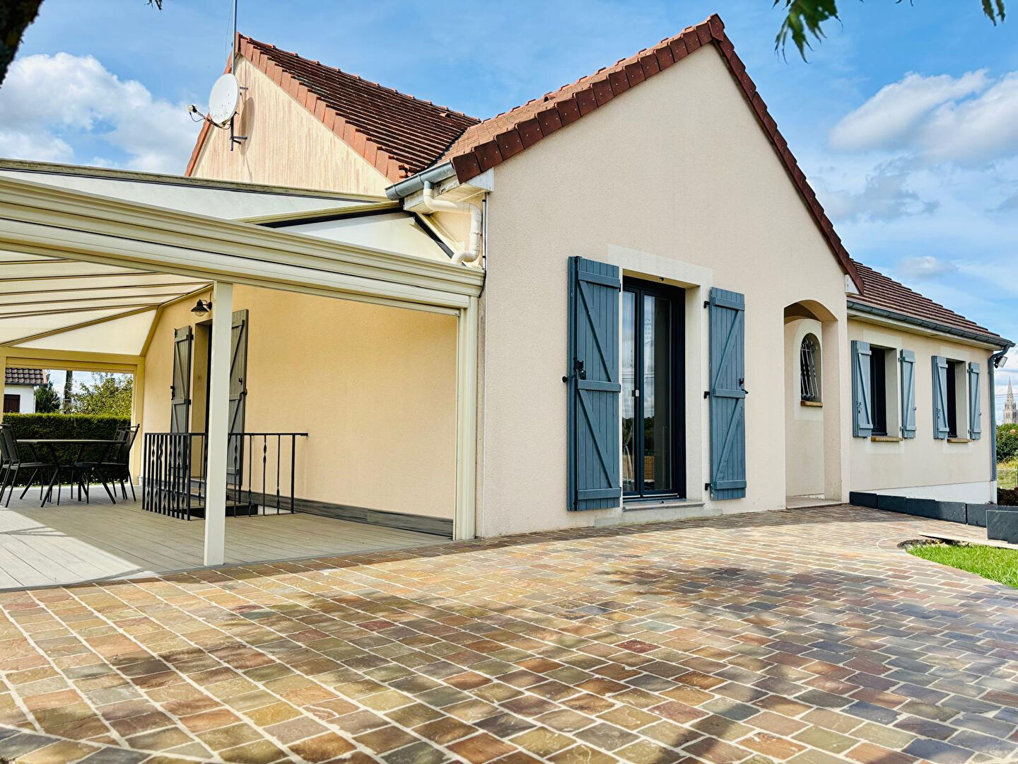 Agence immobilière de KÔTÉ MAISON Saint-Saturnin