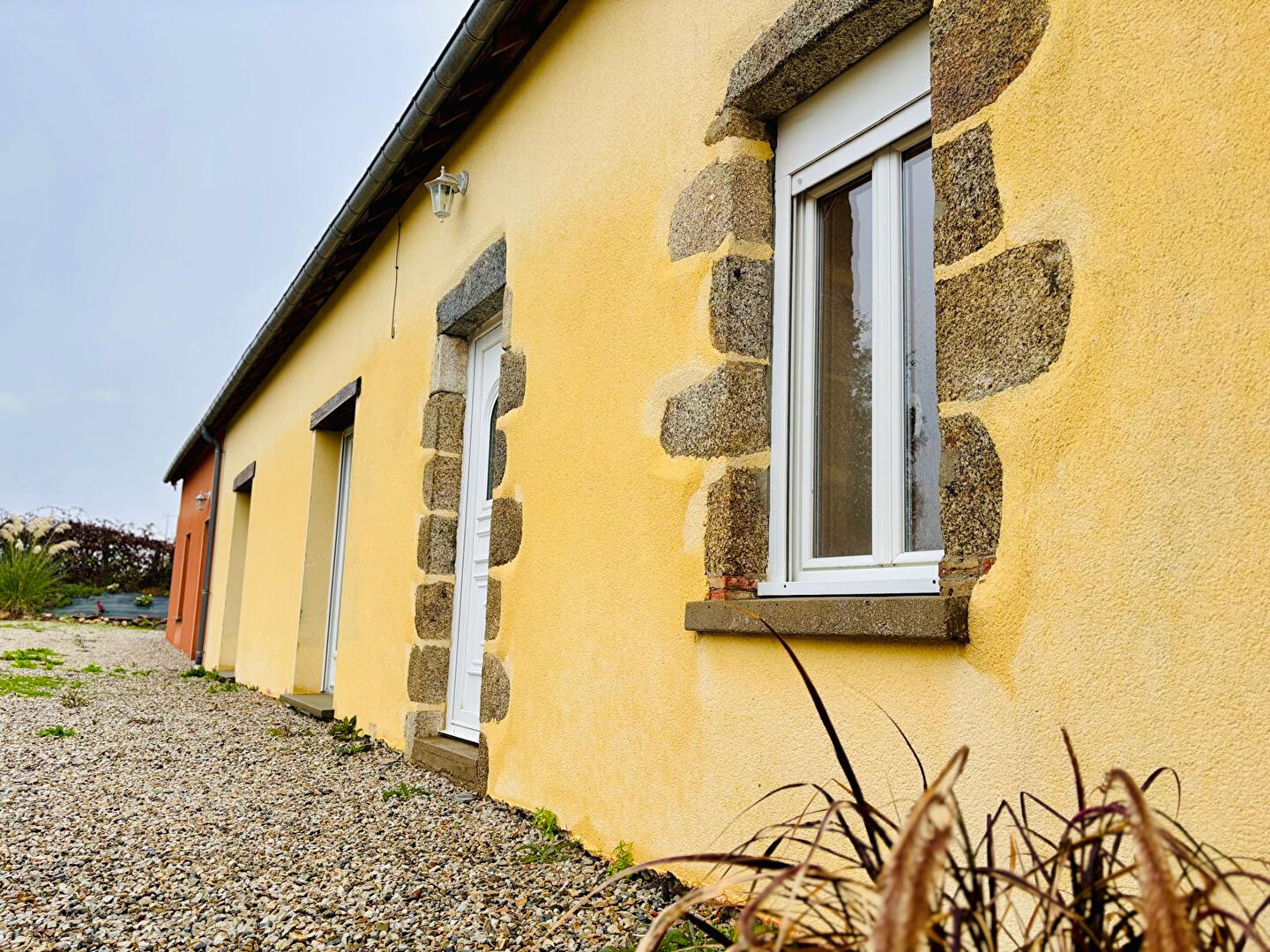 FERMETTE SUR 1349M² A VENDRE  PERIPHERIE D'HELOUP