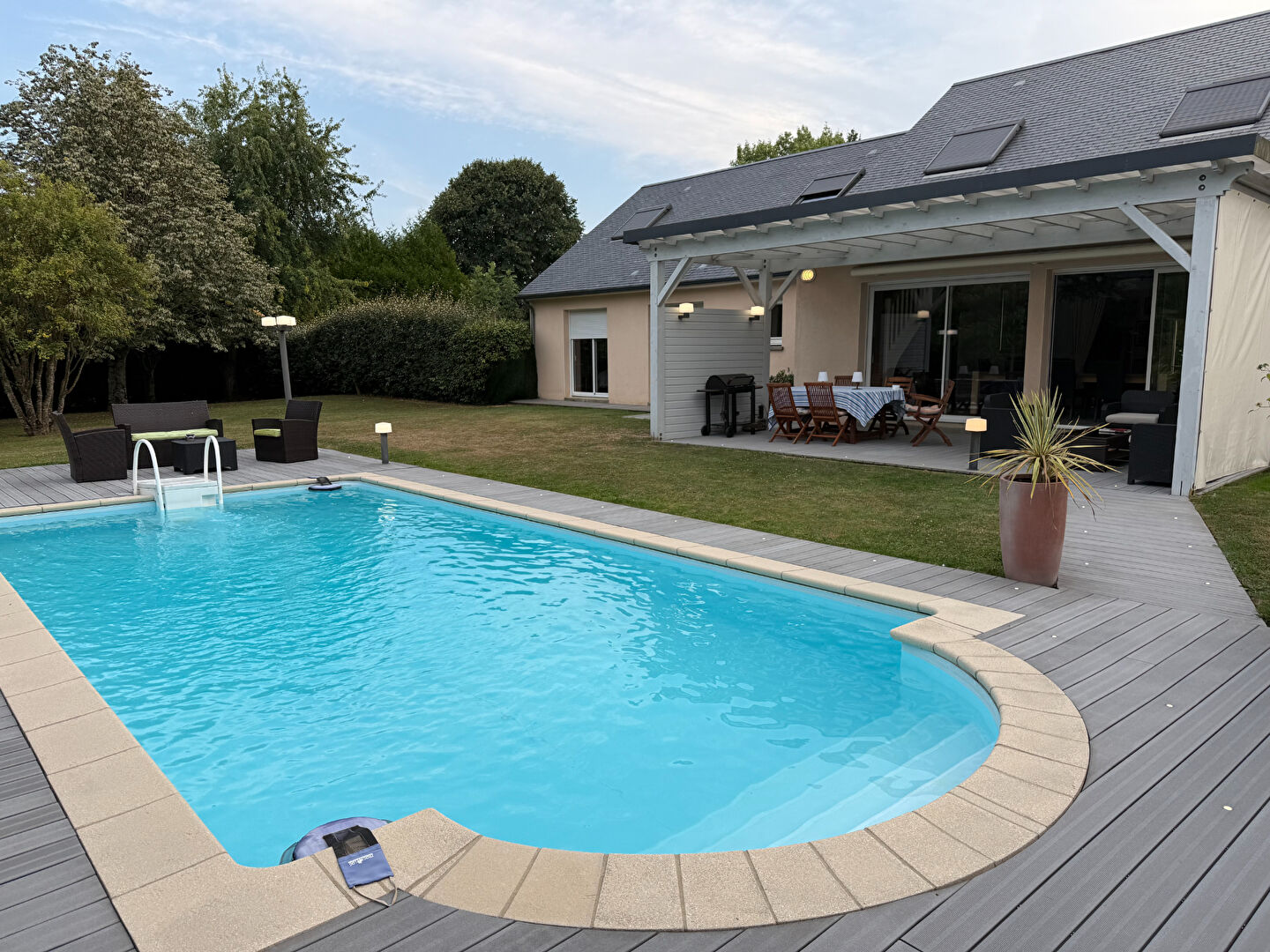 Photo DEMEURE CONTEMPORAINE D'EXCEPTION A VENDRE PERIPHERIE ALENCON image 1/6