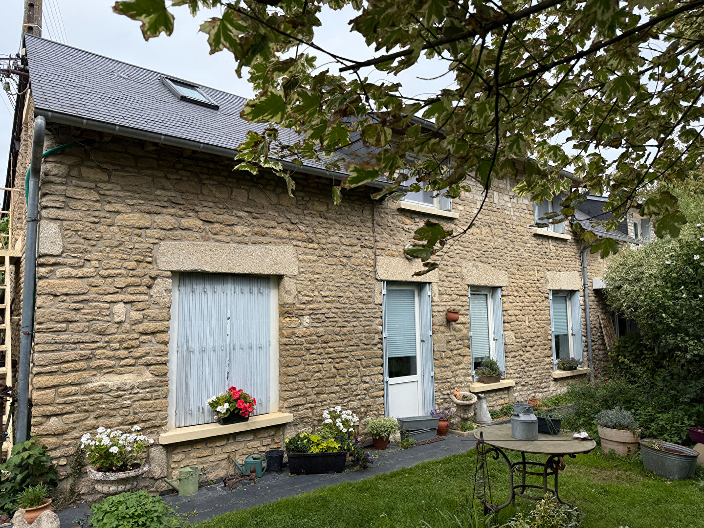 PROPRIETE - 2 MAISONS A VENDRE ALENCON PARC DES PROMENADES