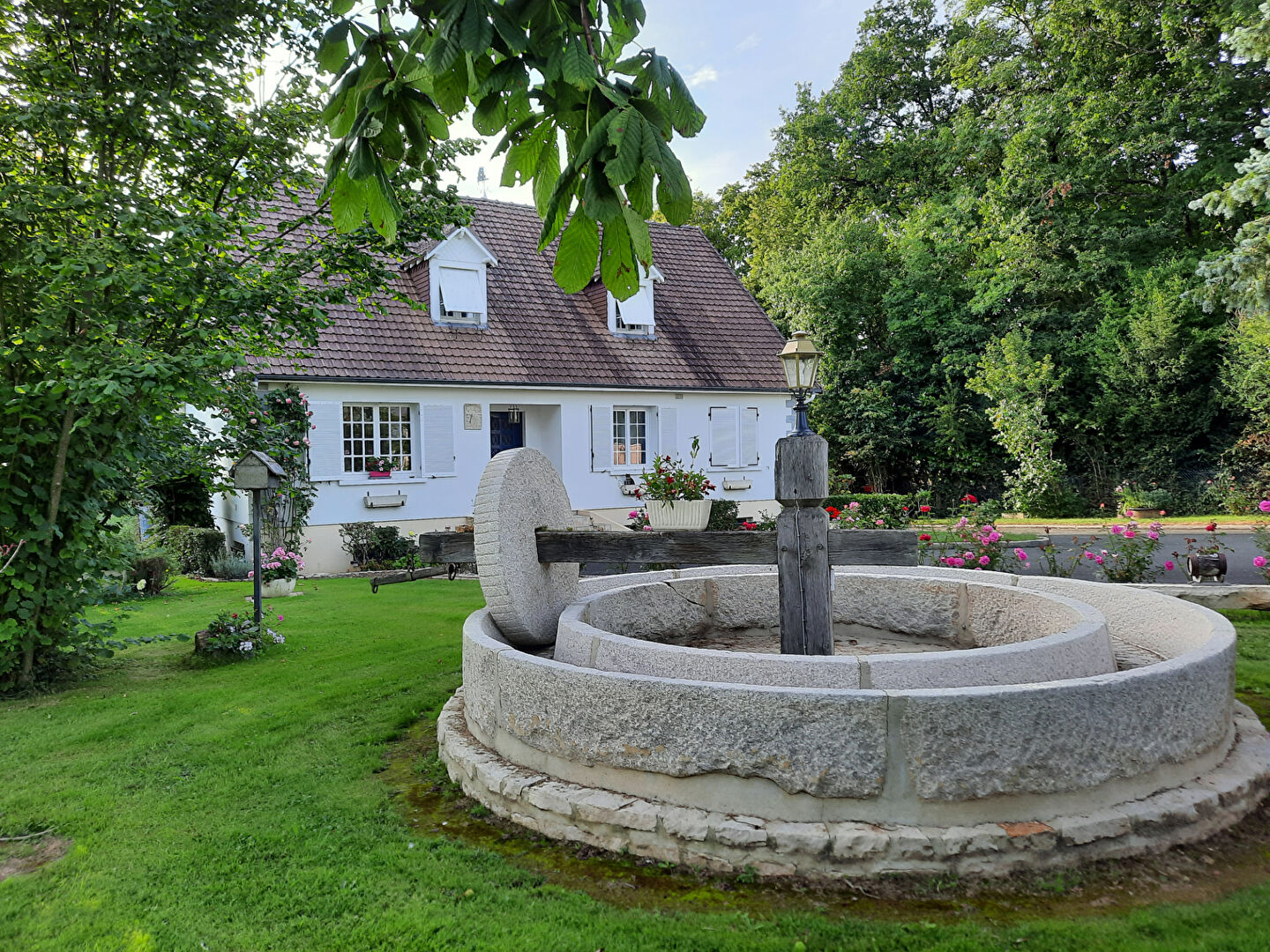 À deux pas de Mamers, un havre de paix élégant et fonctionnel