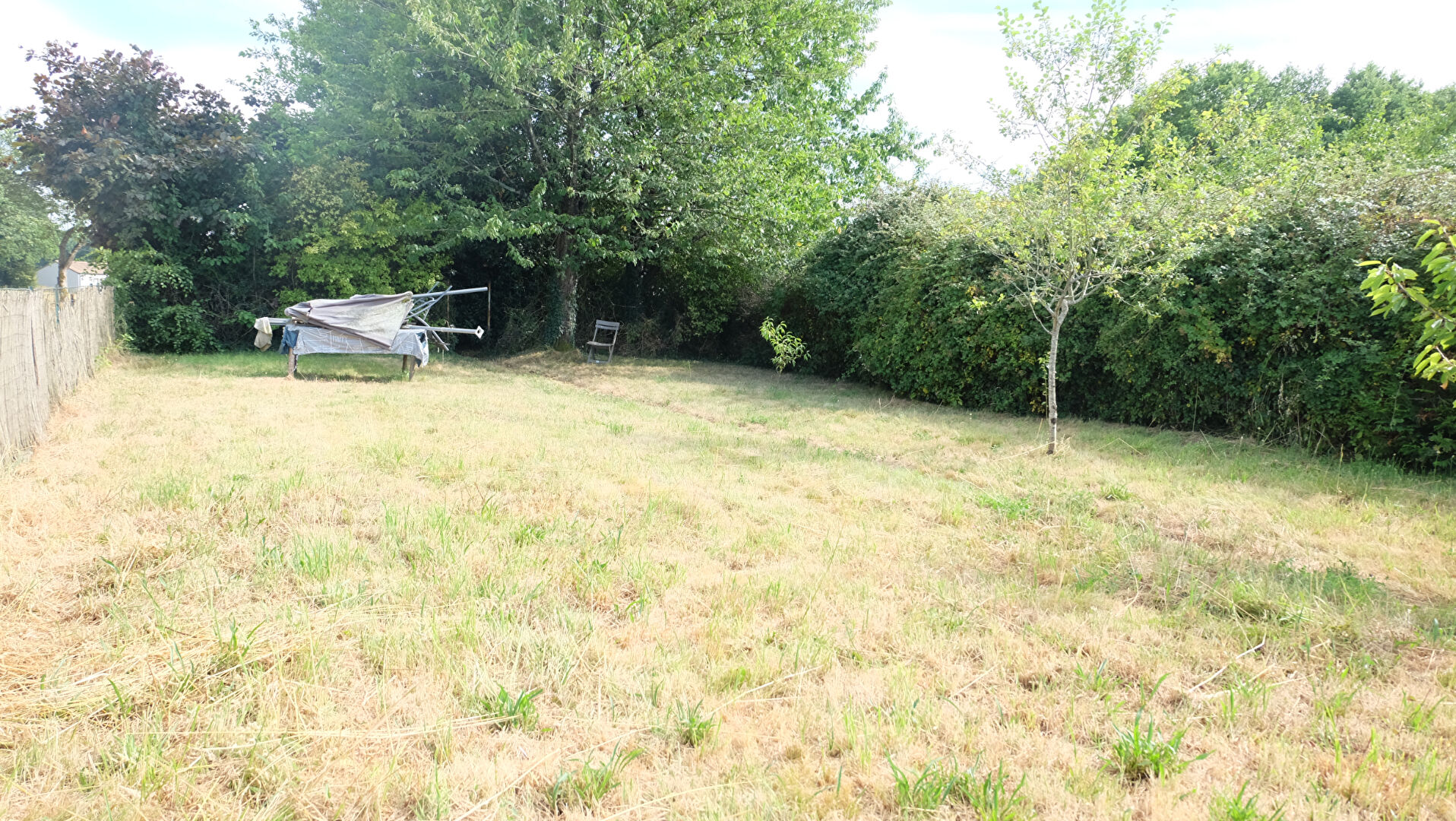 À VENDRE ! TERRAIN DE LOISIRS AUX PORTES DE LA ROCHE-SUR-YON