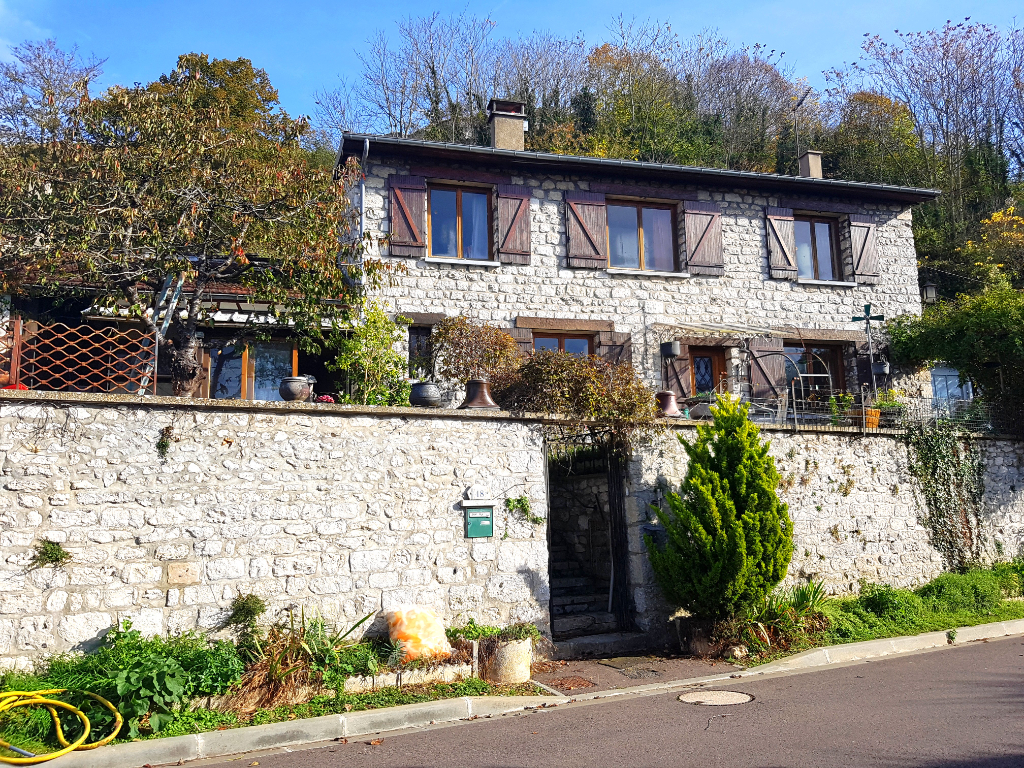 Photo EXCLU LAREF image 4/4