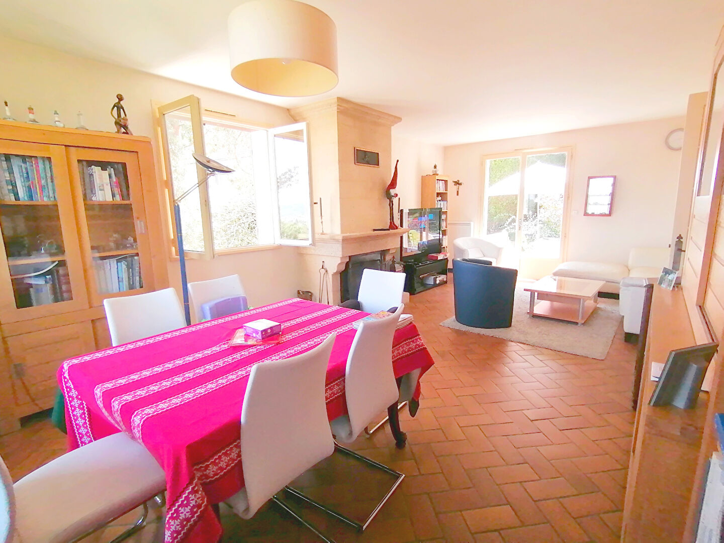 Photo VERNON image 2/6