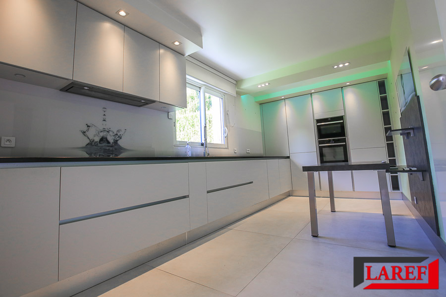 Photo Maison Verneuil-sur-Seine : 146 m2 (265m² au sol), 5 pièces image 2/6