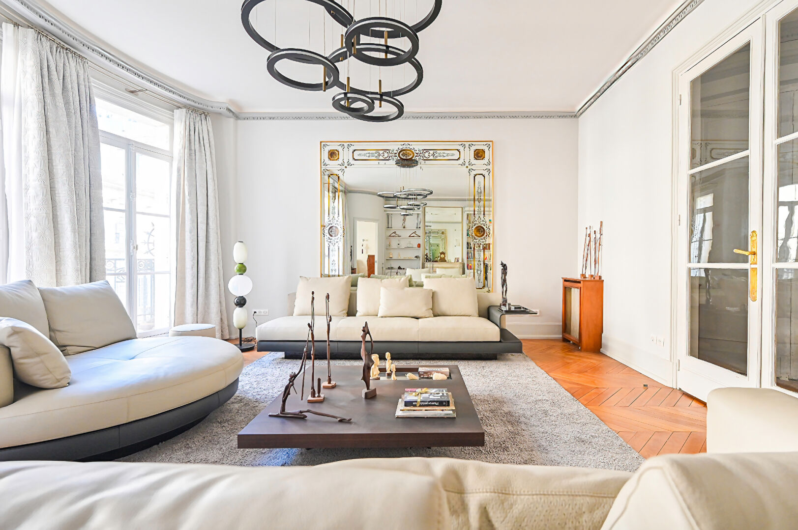 Photo Magnifique 6 pièces 155 m2 Triangle d'or ! image 2/6