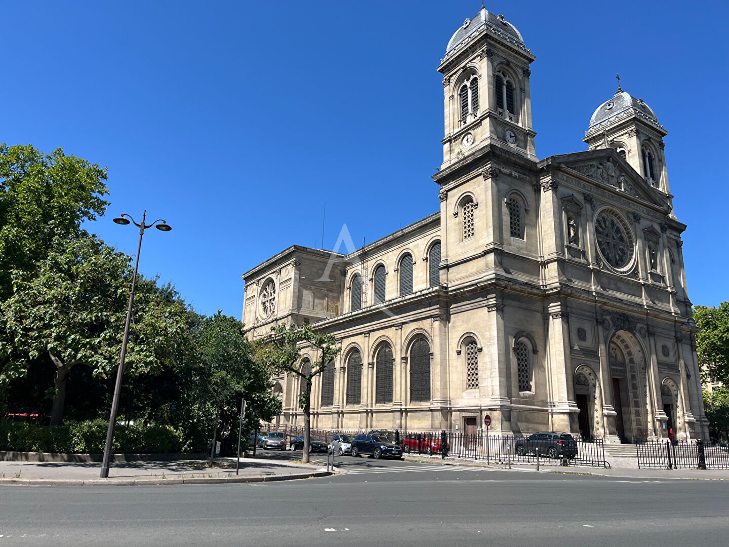 Photo PARKING / BOX PARIS 17M² - 190 000 image 2/4