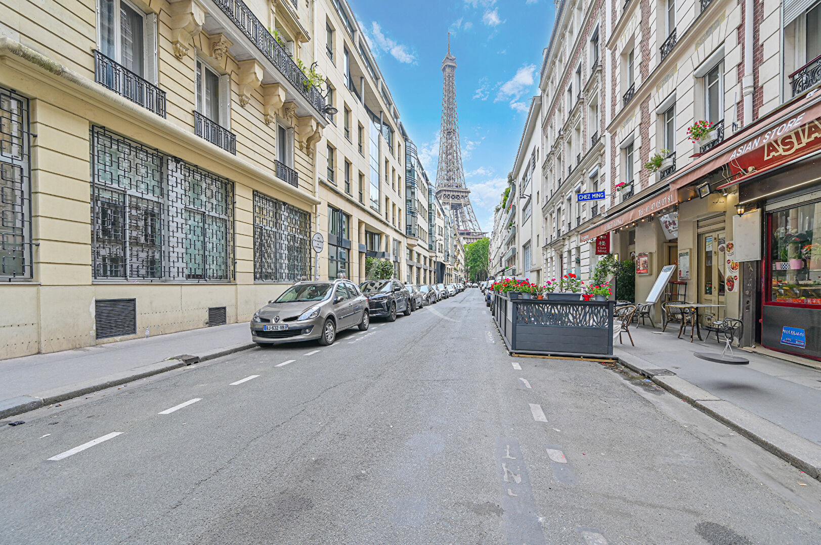Photo PARIS 7e - DERNIER ÉTAGE -VUE TOUR EIFFEL image 3/6