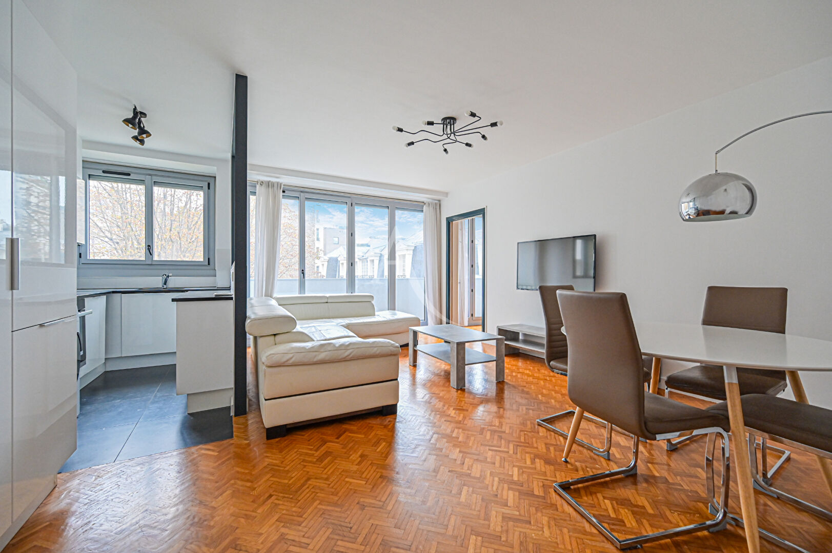 Photo Charmant 4 pièces lumineux proche de la Place Victor Hugo image 4/6