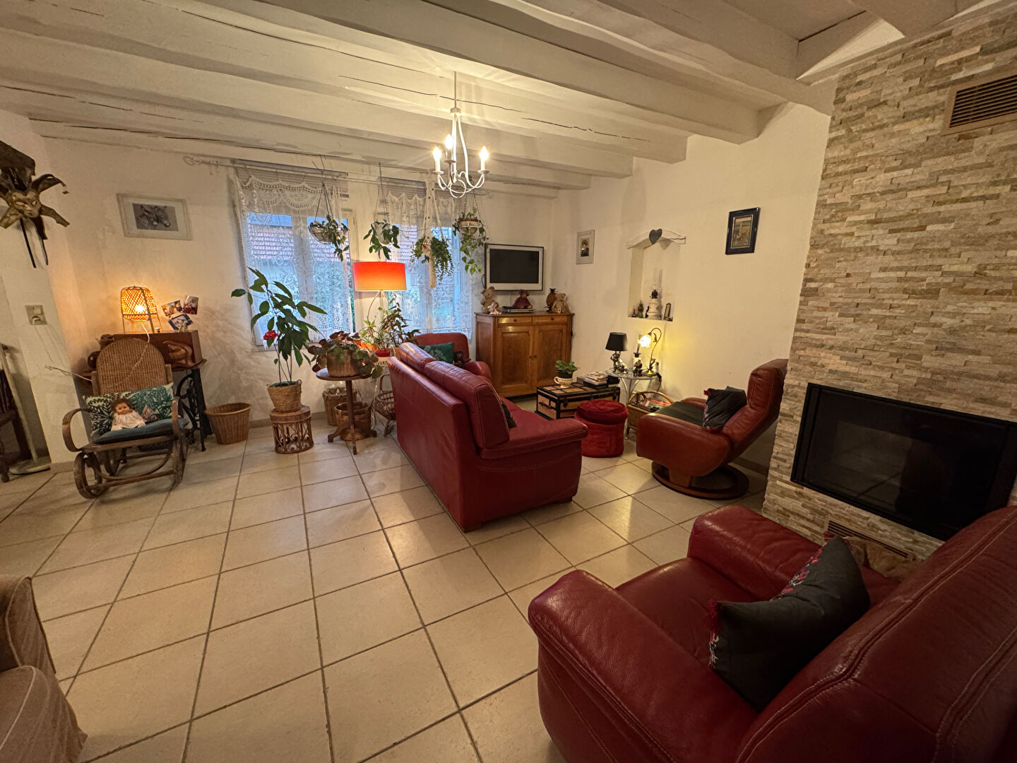 Photo Maison Rahon 7 pièce(s) 145 m2 image 3/6