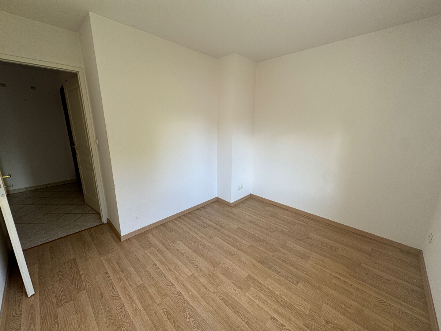Photo Appartement Dole 3 pièce(s) 58,39 m² de plain pied avec un extérieur image 6/6