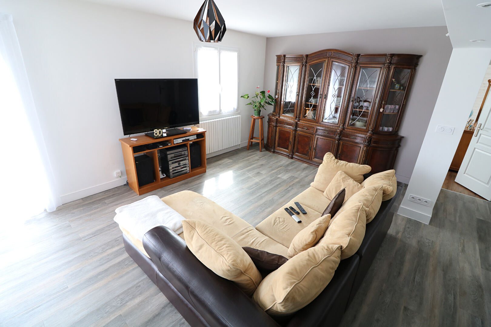 Photo Maison Orbeil 19 pièce(s) 160.92 m2 image 5/6