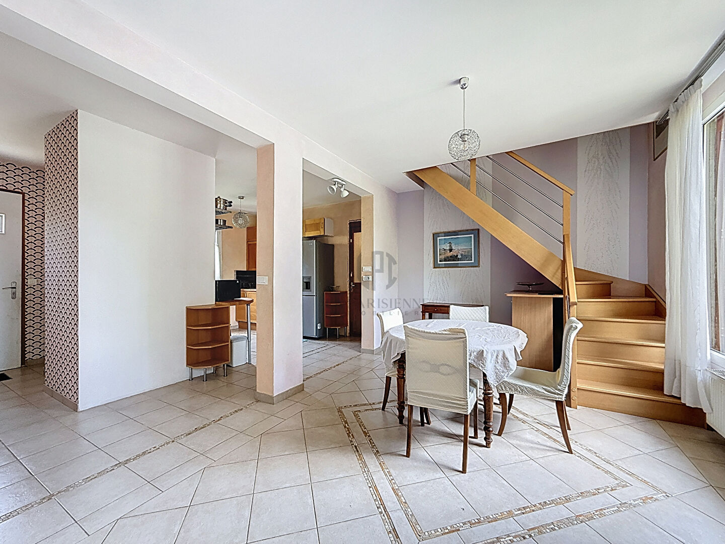Agence immobilière de LA PARISIENNE IMMOBILIERE